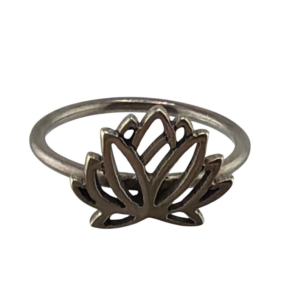 NEW Sterling Silver Artisan Lotus Flower Ring Size 6 Stackable Boho Rings